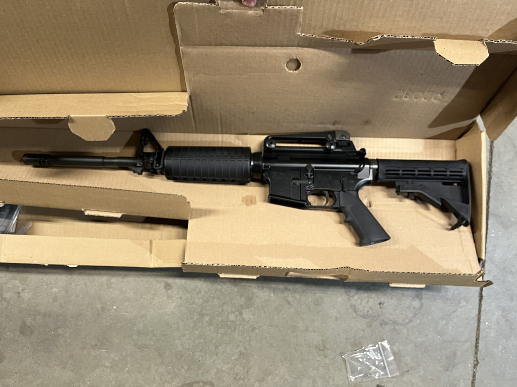 Colt 6920 5.56 Rifle , Used/Consignment - Image 2